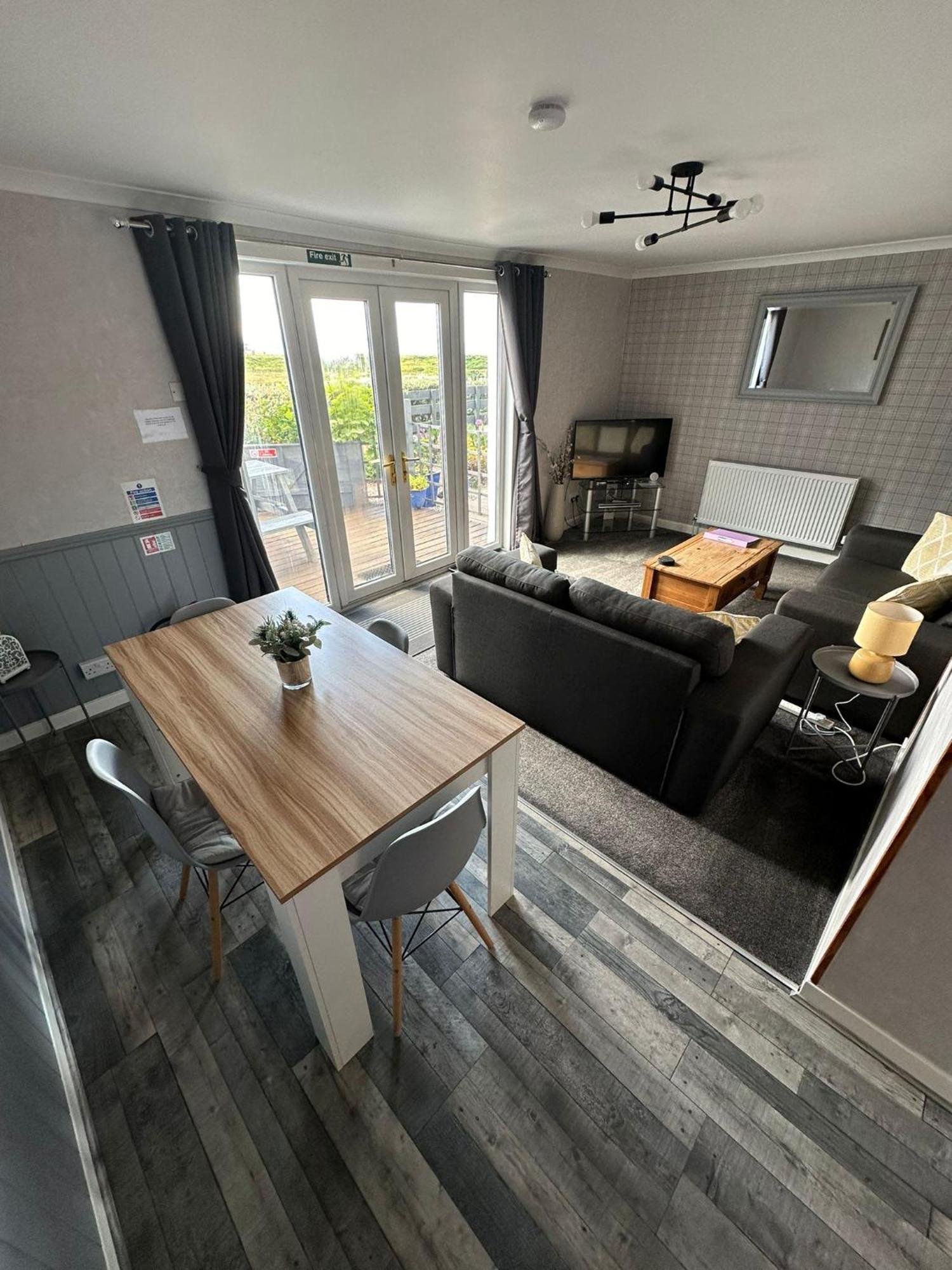 Self Catering Spacious 2 Bed Apartment With Sea Views South Erradale Екстериор снимка